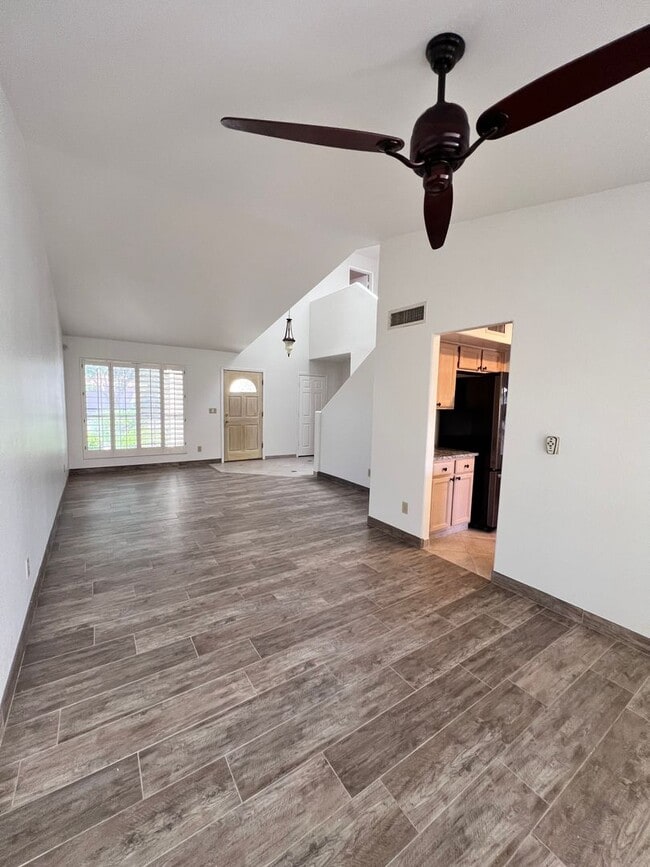 Photo - Ahwatukee Charmer!
