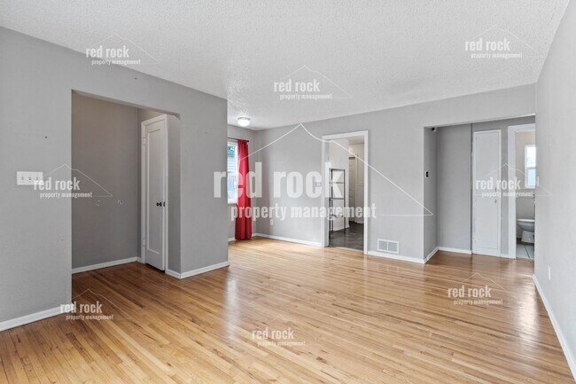 Photo - 1817 N Smith St