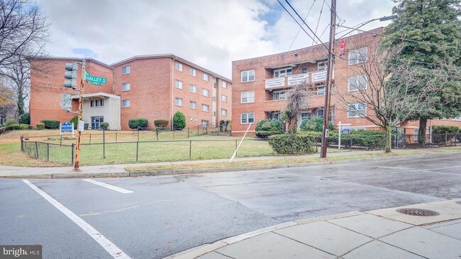 Photo - 3794 Martin Luther King Jr Ave SE Unit 303