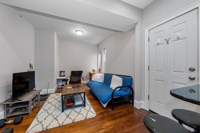 Photo - 16 Sewall St Unit 3