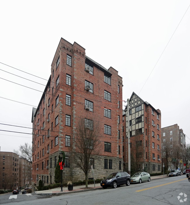 Primary Photo - White Hall Apartments