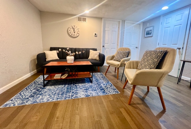 Photo - 5950 Jessup Rd