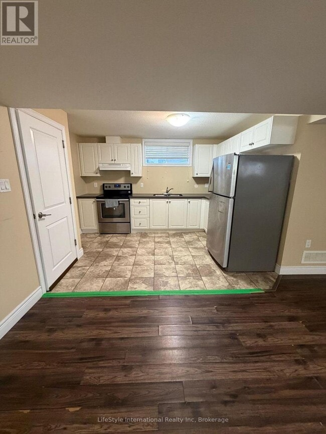 Photo - 111 Dallan Dr