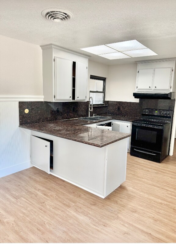 Photo - 4556 Beechnut Way House