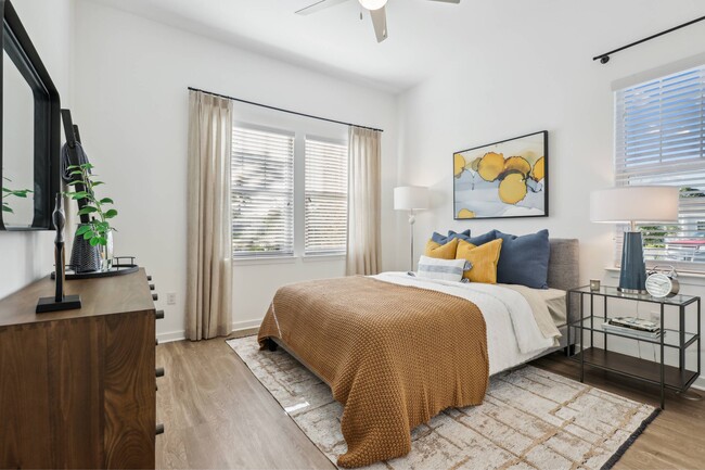 Photo - The Tides at Waterside