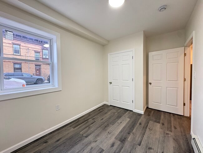 Photo - 646 Kennedy Blvd Unit 1