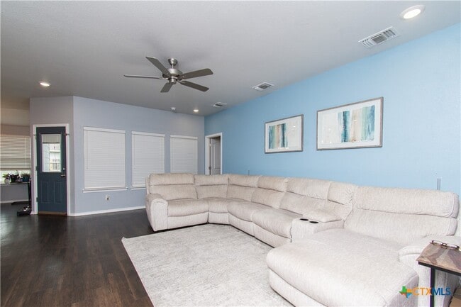 Building Photo - 6603 Cassidy Ln Rental