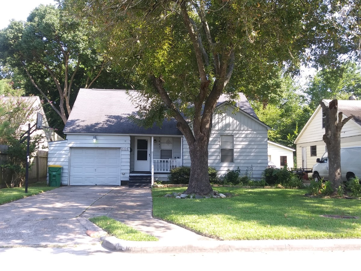 Photo - 506 Scott St