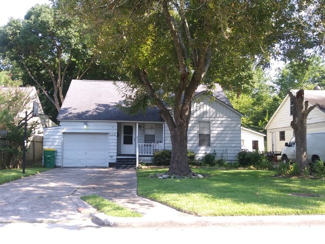 Building Photo - 506 Scott St