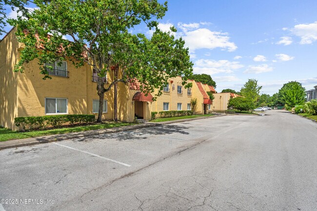 Photo - 6552 La Mirada Dr E Unit 7