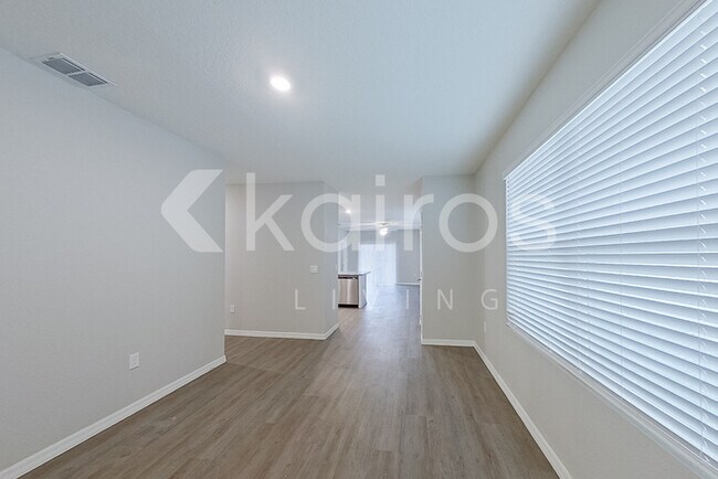 Photo - 32036 Katelin Cir