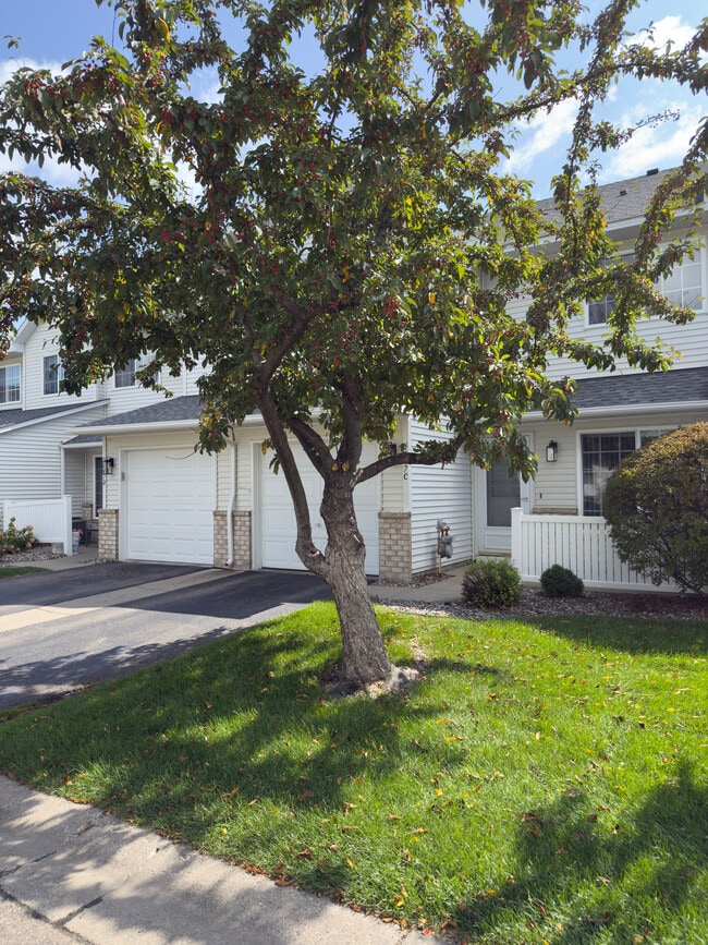 Photo - 8647 Quarry Ridge Ln
