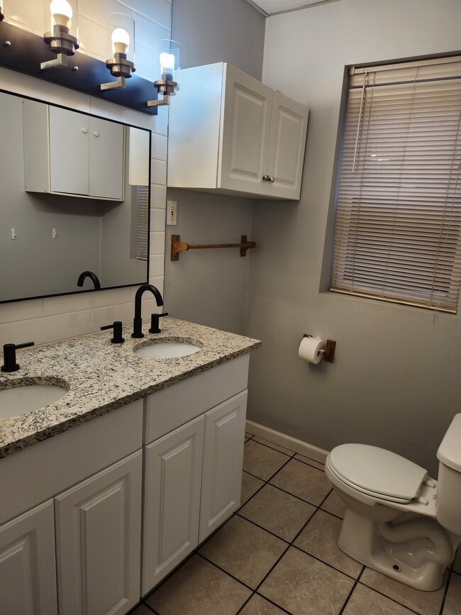 Photo - 112 Electric Ave Unit #4