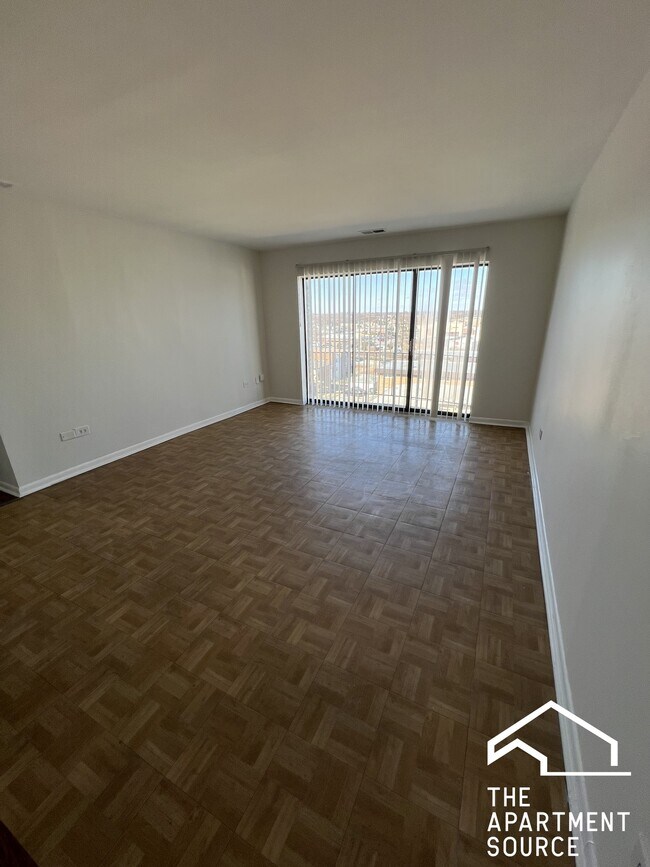 Photo - 2310 N Harlem Ave Unit 705