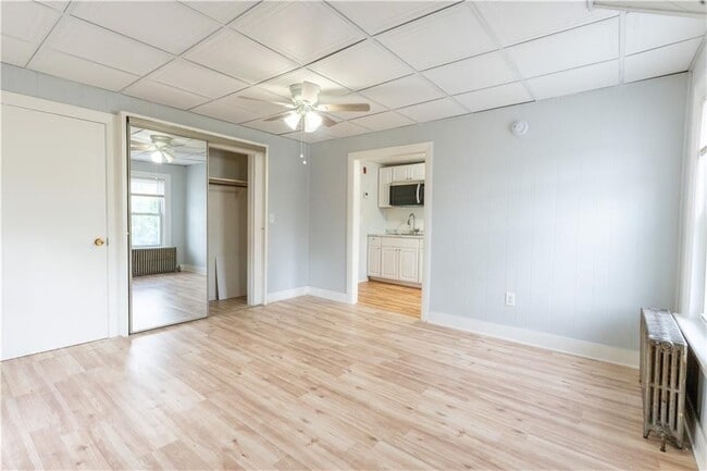 93 Warren Ave Unit 4