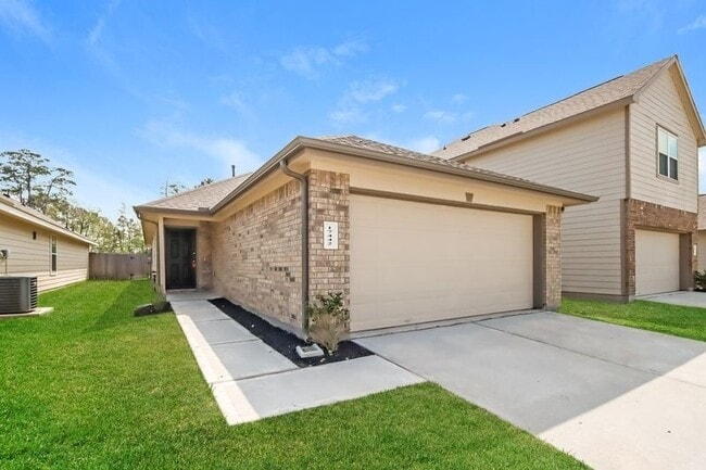 Building Photo - 17422 Linthorne St Rental