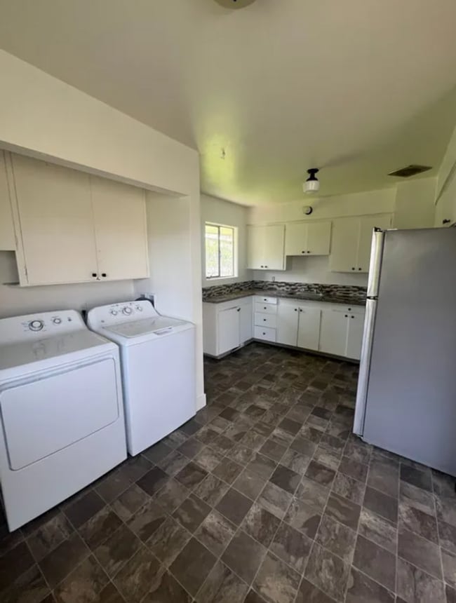 Photo - TFSC-B3008-3018 Unit 3008