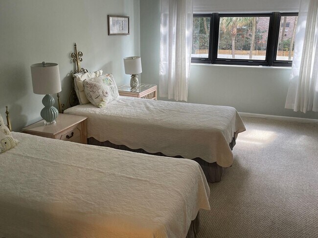 Photo - 3400 N Ocean Dr Unit 204