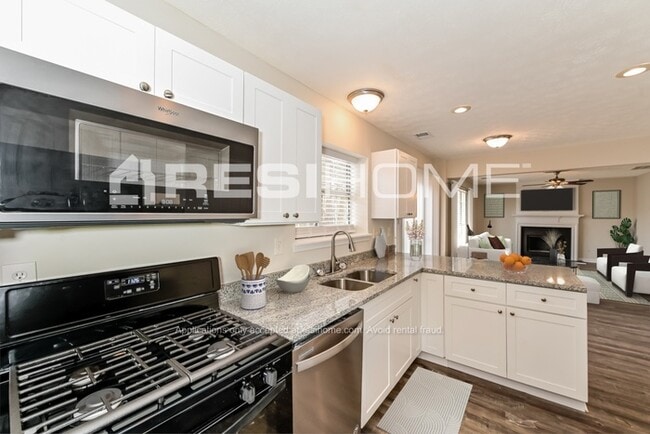 Photo - 1340 Birdsong Ln