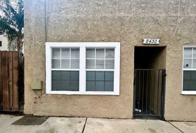 Photo - 10560 Fenwick St Unidad 8450 Fenwick