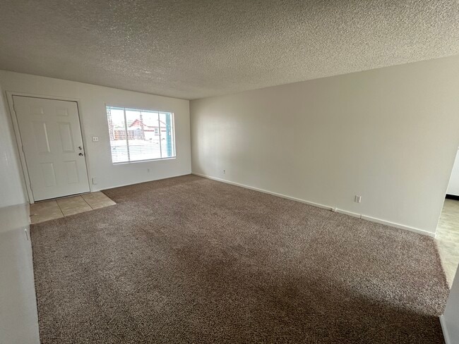 Photo - 2060 W Peralta Ave