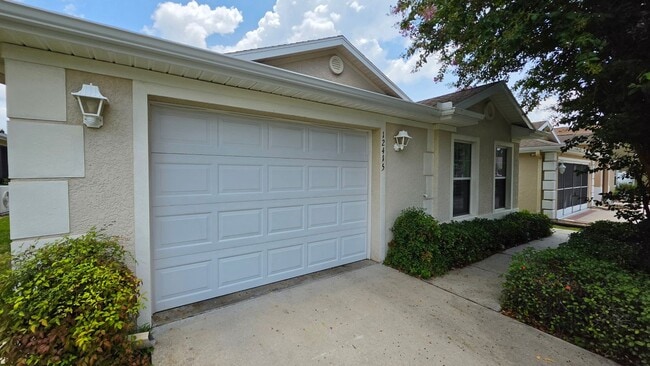 Photo - 3 bed, 2 bath 1 car garage