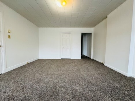 Living Room - 519 Market St Unit 2nd Floor Apartment