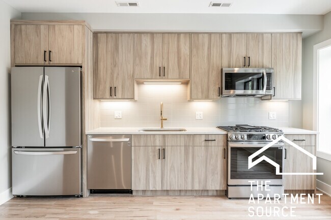 Photo - 2537 N Campbell Ave Unidad 3