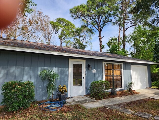 Photo - Port St. Lucie Pool Home for rent