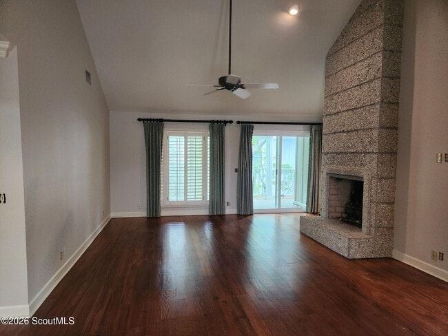 Photo - 103 Mews Cir