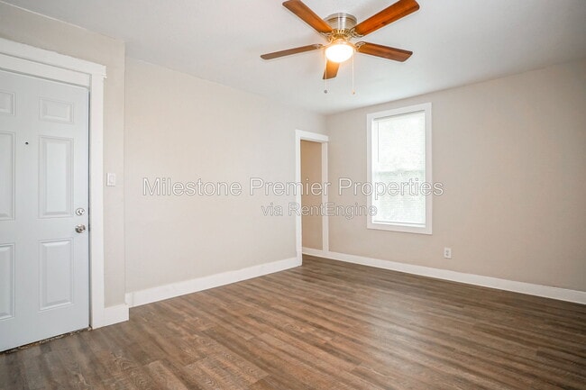 Photo - 326 W Sears St Unit 202