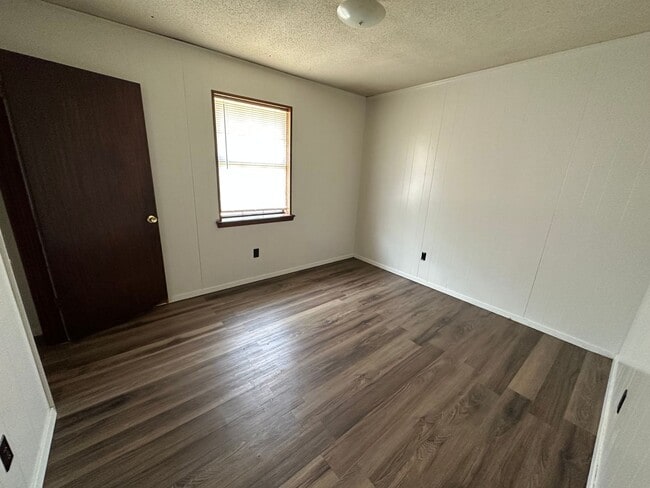 Photo - 401 W 19th St Unit 1