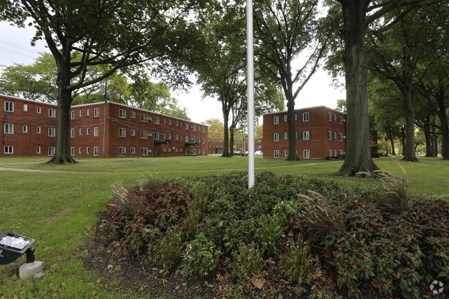 Westview North Apartments