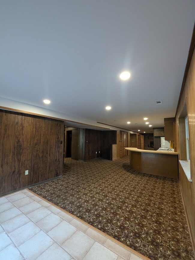 Photo - 201 Highland Cir