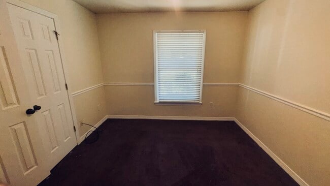 Photo - 405 Harvest Dr