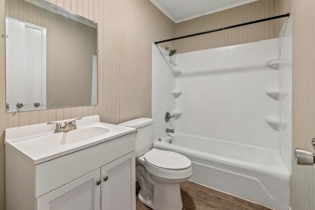 2033 3rd St Unit 1