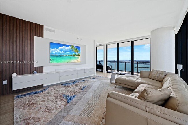 Photo - 650 NE 32nd St Condo Unit 4101