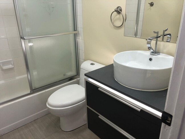 Photo - 10709 Cleary Blvd Unit 201