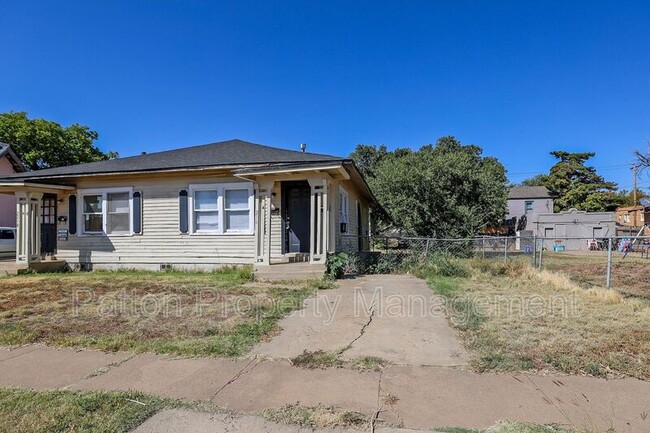 Photo - 2216 S Polk St Condo