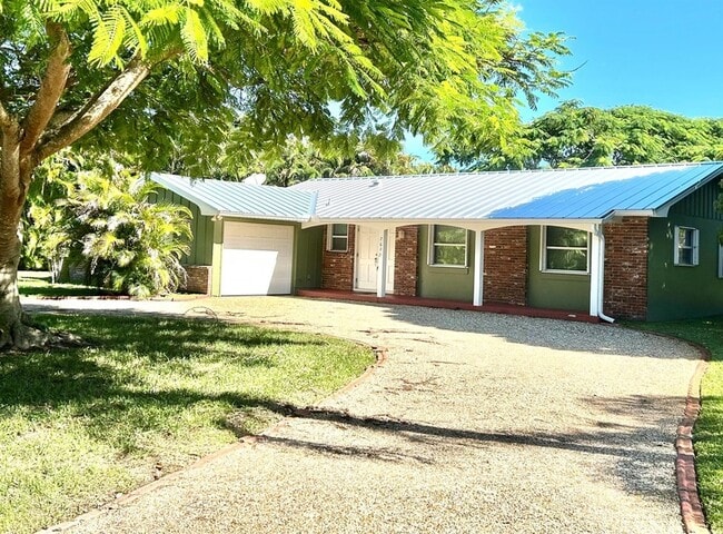 Photo - 2095 NW Fork Rd