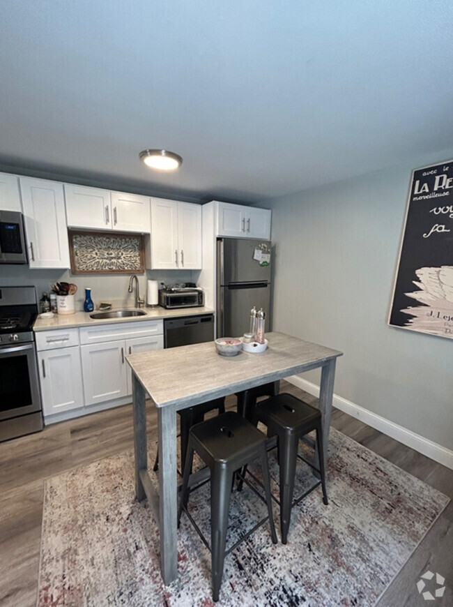 Building Photo - 395 K St Unit 2 Rental