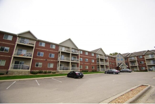 Photo - Courtwood Village I