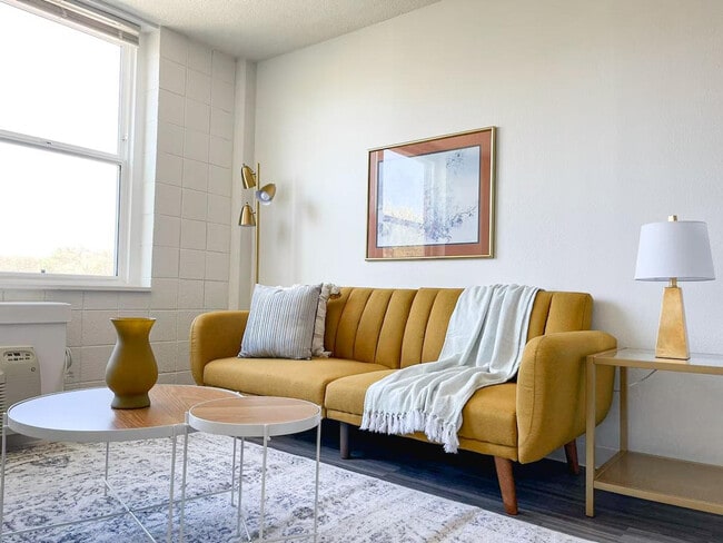 Building Photo - 334 William Howard Taft Rd Unit ID1036750P Rental
