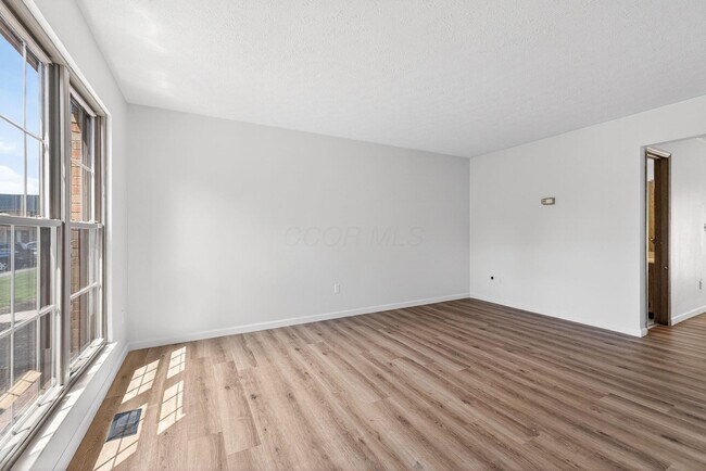 6462 Brookedge Ct