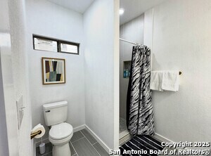 Photo - 829 Kayton Ave