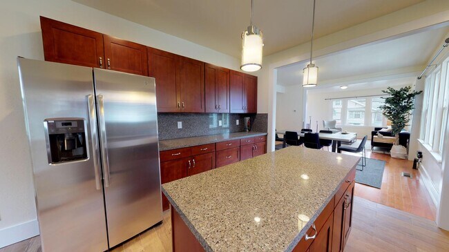 Photo - 1315 24th Ave S