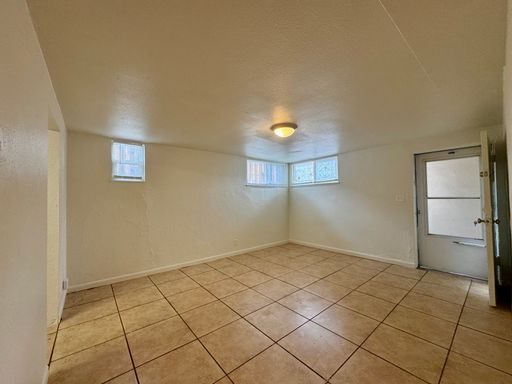 Photo - Large 2 Bedroom 1 Bath Unit Available NOW!!
