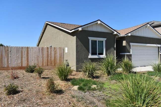 Photo - 31 Medieval St