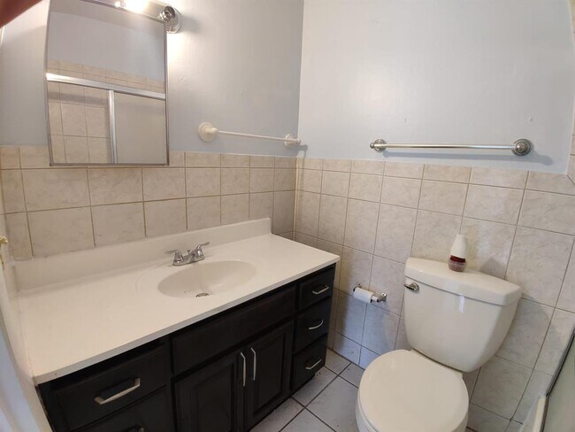 Photo - 3961 SW 51st St Unit 1-4