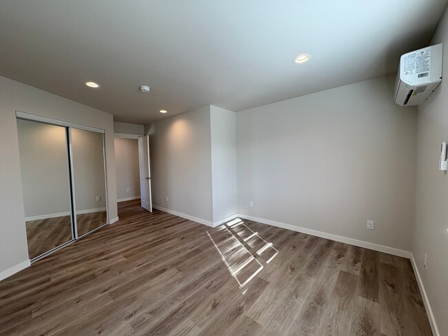 Photo - 2210 Arden Ct N